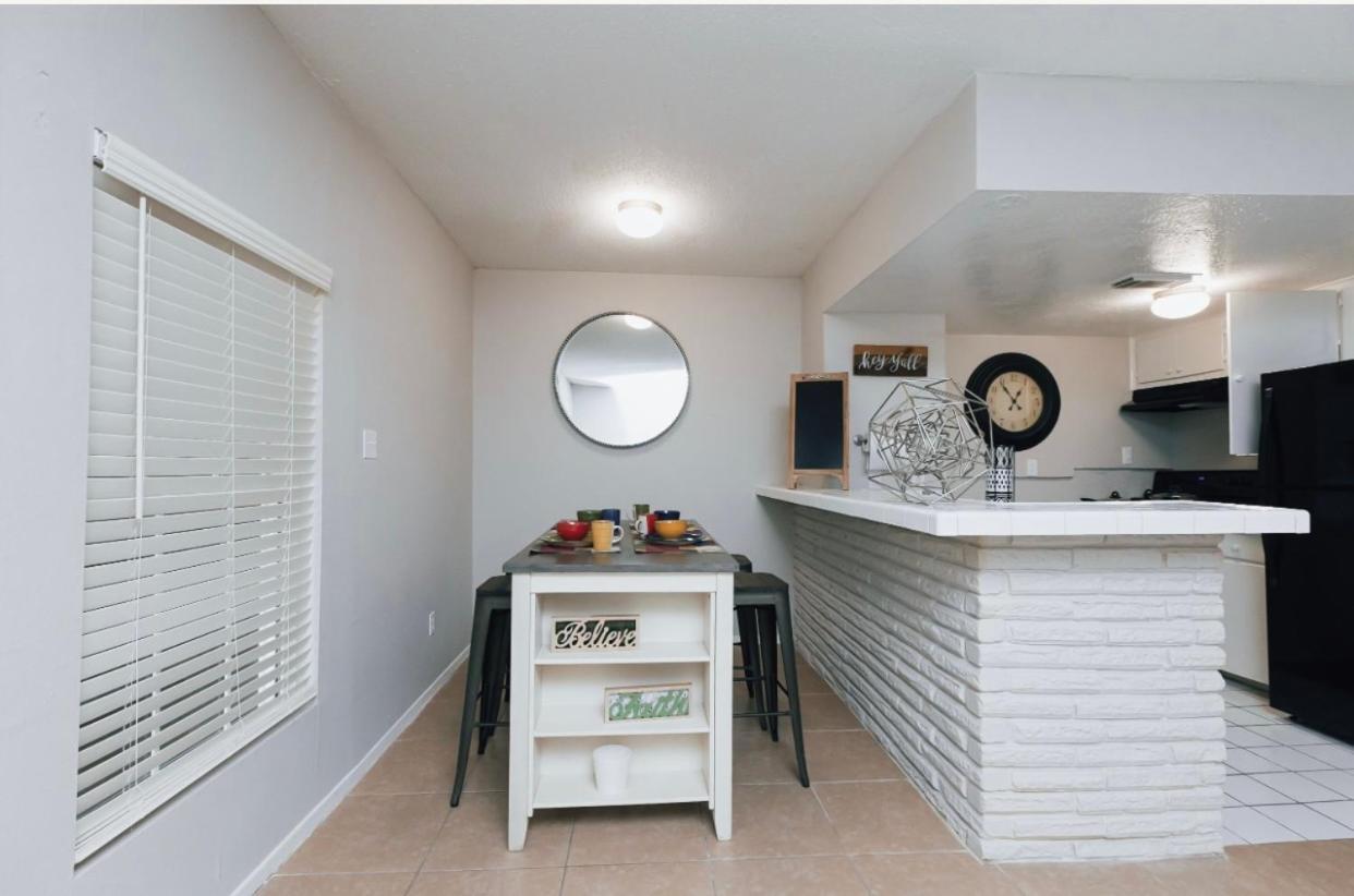 Enticing 1Br Apartment In The Heart Of The Heights Houston Exteriör bild