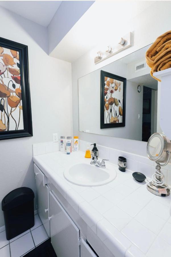 Enticing 1Br Apartment In The Heart Of The Heights Houston Exteriör bild